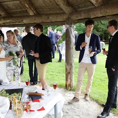 فندق Vilcon & Konferencegaard سالغيليز