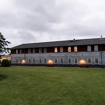 فندق Vilcon & Konferencegaard سالغيليز